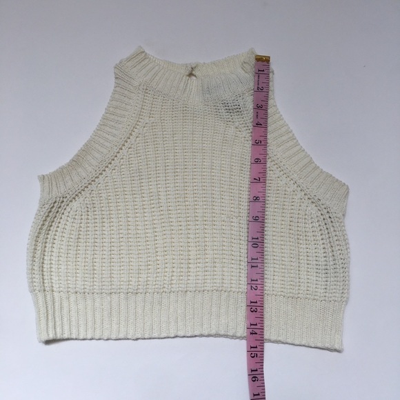 Knit High-Neck Cream Boho Crop Top Forever 21, Size Medium - Picture 8 of 9